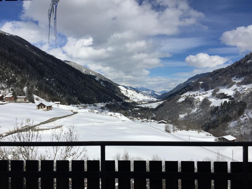 Disentiserhof C502 Bagian luar foto